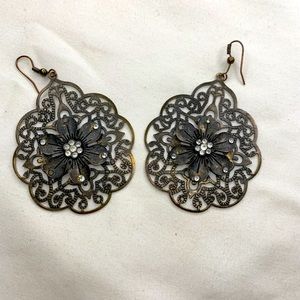 Flower earrings